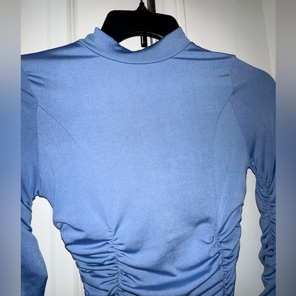 Aria Cove | Long sleeve ruched mini dress in blue - Picture 6 of 10